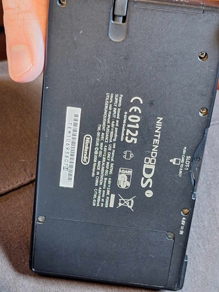Nintendo DSi Konsole in OVP - Schwarz